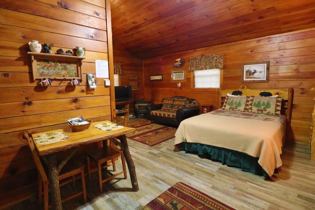 Alpine Mountain Sweetheart Cabin Jacuzzi #6 Helen Εξωτερικό φωτογραφία